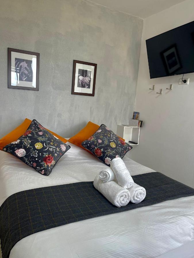 Sun, Mountain & Adventure Hotel Arad Room photo