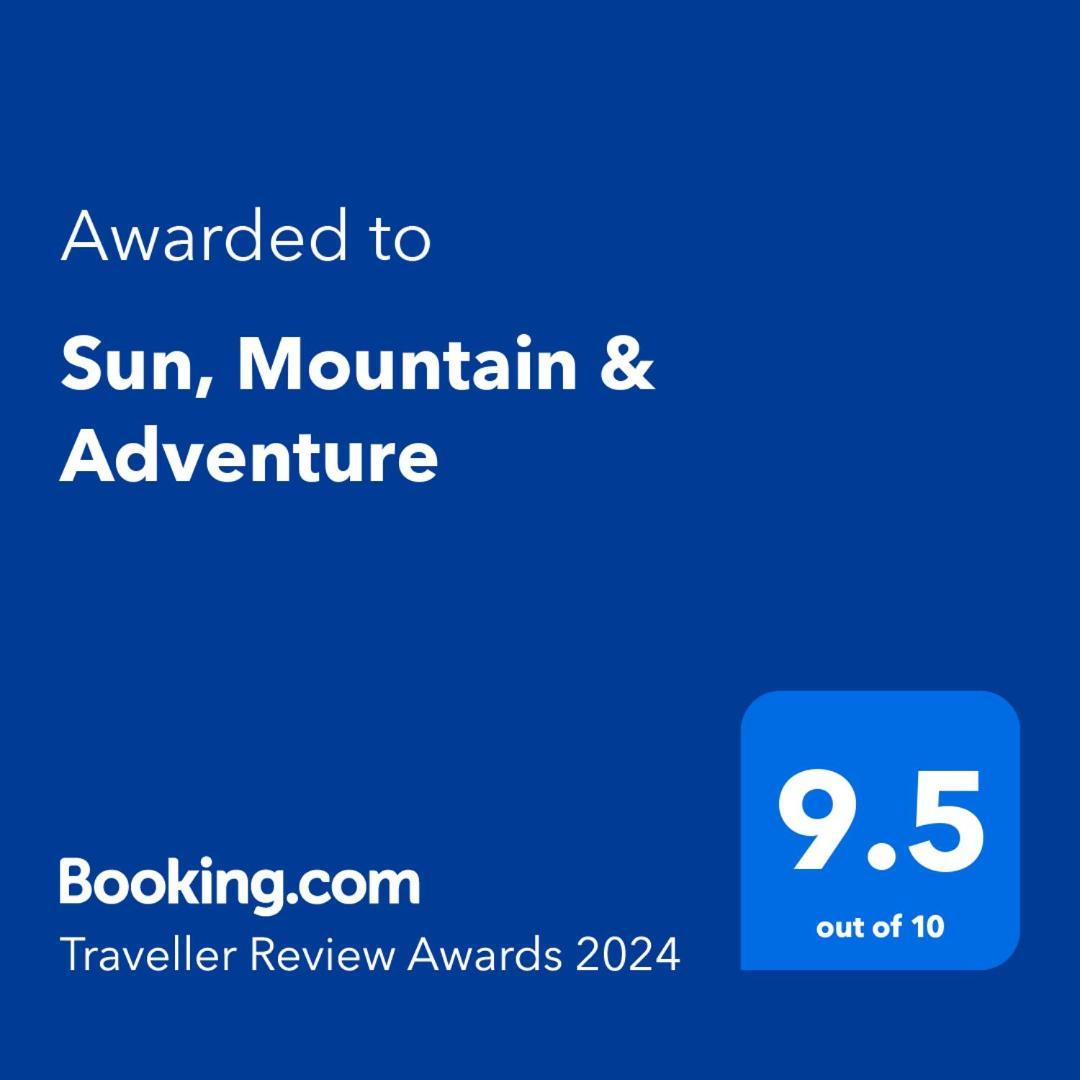 Sun, Mountain & Adventure Hotel Arad Exterior photo